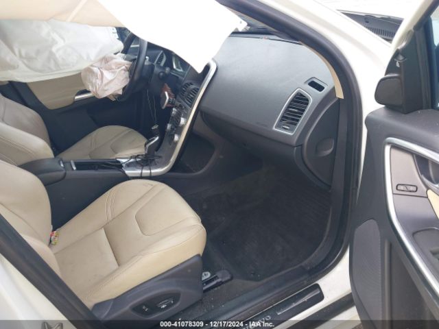 YV440MDRXH2124128 Volvo Xc60 T5 Dynamic