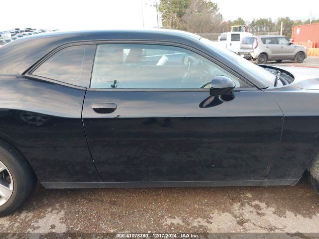 2C3CDZAGXKH718904 Dodge Challenger Sxt