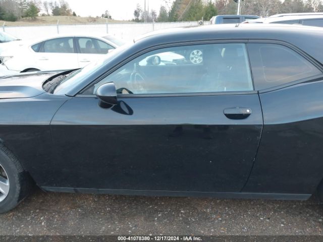 2C3CDZAGXKH718904 Dodge Challenger Sxt