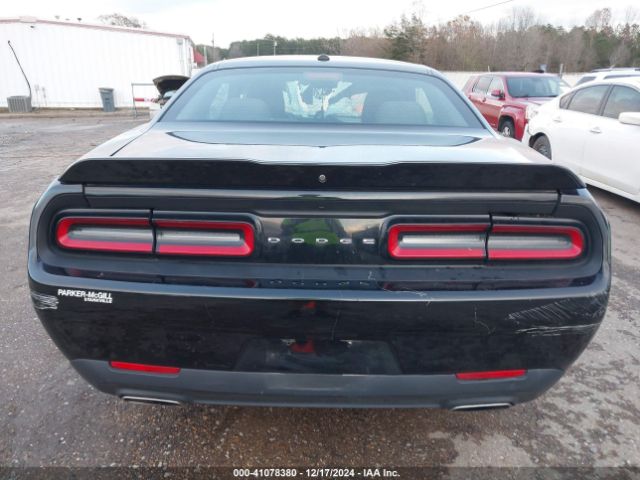 2C3CDZAGXKH718904 Dodge Challenger Sxt