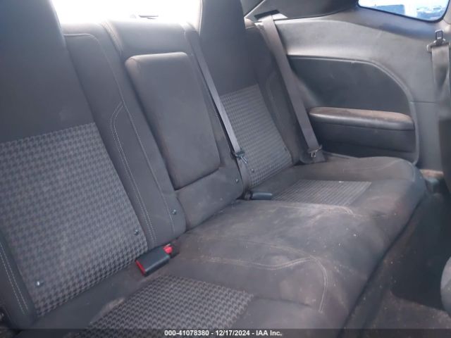 2C3CDZAGXKH718904 Dodge Challenger Sxt