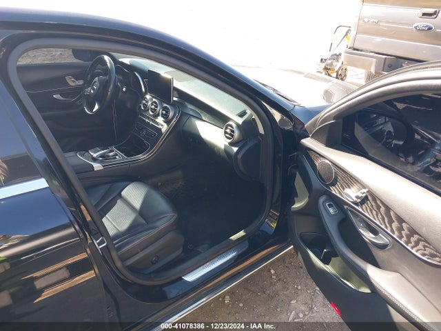 55SWF4KB1GU160753 Mercedes-Benz C 300 4matic/luxury 4matic/sport 4matic