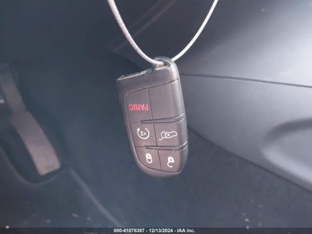 1C4RJFAG4EC518637 Jeep Grand Cherokee Altitude