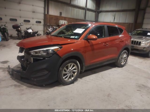KM8J2CA47JU609996 Hyundai TUCSON SE