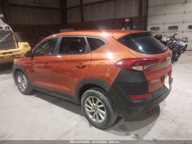 KM8J2CA47JU609996 Hyundai TUCSON SE