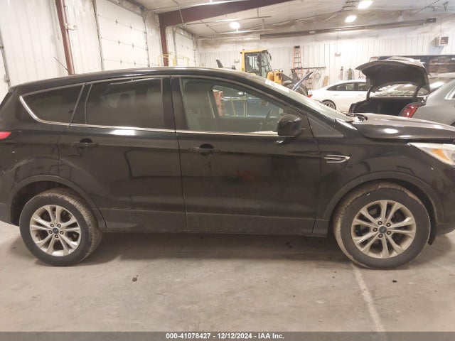 Ford ESCAPE SE 2017 1FMCU9GD4HUD02714 Image 13