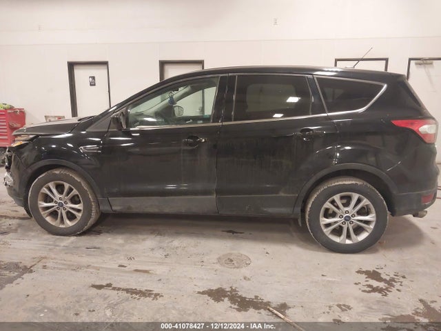 Ford ESCAPE SE 2017 1FMCU9GD4HUD02714 Image 14