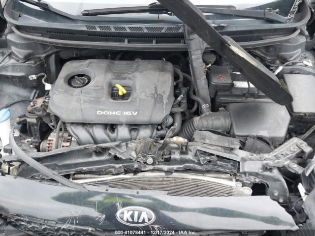 3KPFL4A78JE235226 KIA FORTE S
