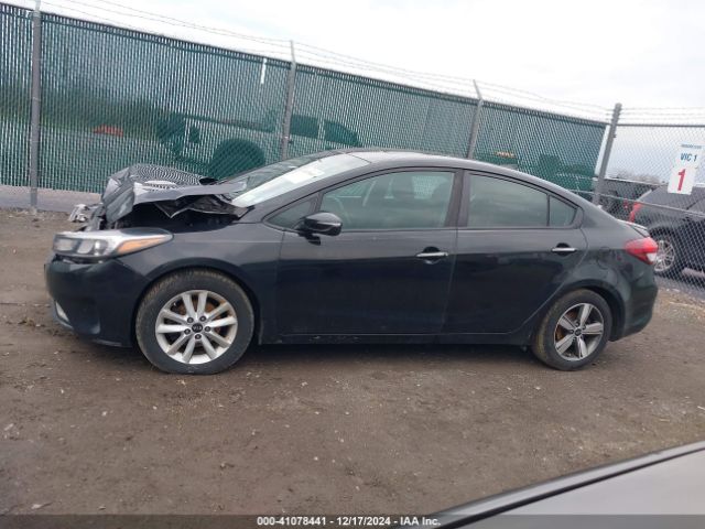 3KPFL4A78JE235226 KIA FORTE S