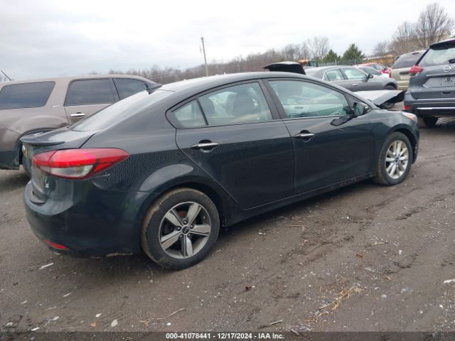 3KPFL4A78JE235226 KIA FORTE S