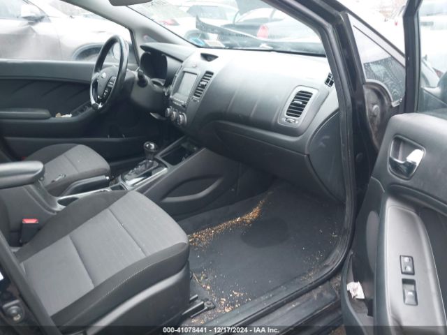3KPFL4A78JE235226 KIA FORTE S