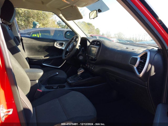 KNDJ23AU2M7140209 KIA SOUL LX