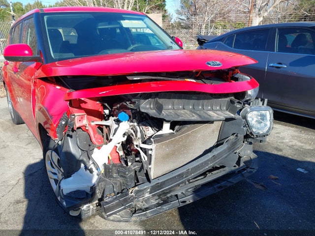 KNDJ23AU2M7140209 KIA SOUL LX