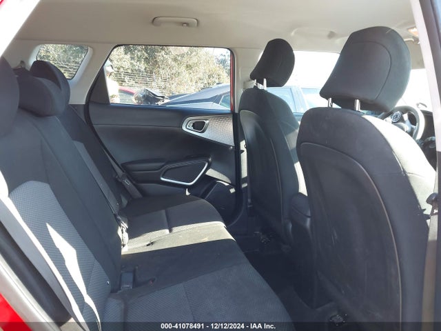 KNDJ23AU2M7140209 KIA SOUL LX