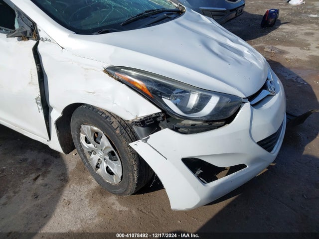 Hyundai ELANTRA SE 2016 5NPDH4AE9GH769301 Image 14