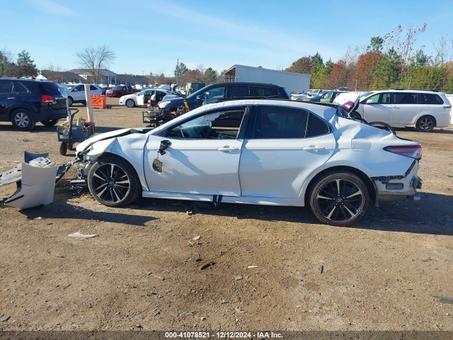 4T1B61HK9JU118363 Toyota CAMRY XSE