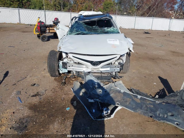 4T1B61HK9JU118363 Toyota CAMRY XSE