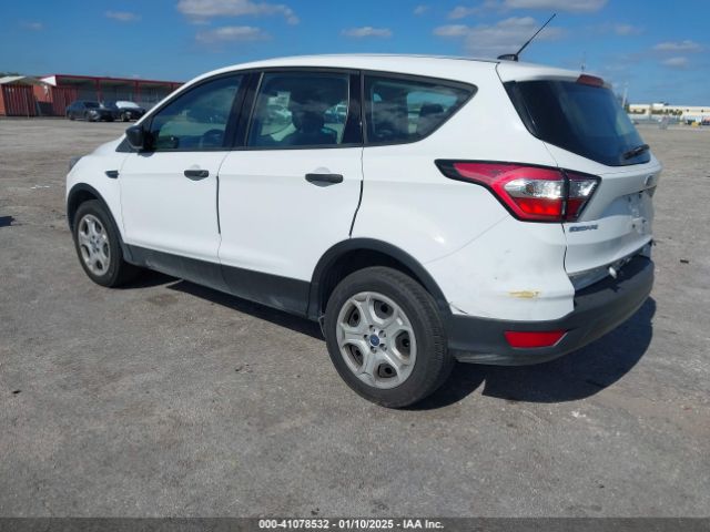 1FMCU0F75JUA02032 Ford ESCAPE S