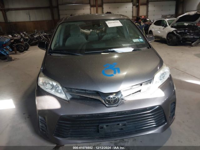 5TDKZ3DC4JS906025 Toyota Sienna Le 8 Passenger