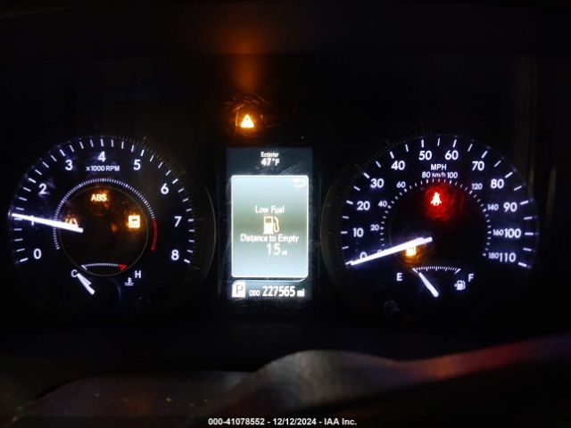 5TDKZ3DC4JS906025 Toyota Sienna Le 8 Passenger