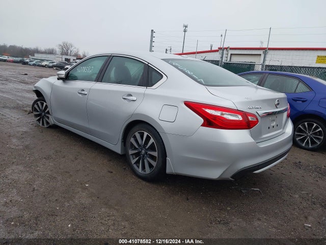 Nissan Altima 2.5 Sl 2017 1N4AL3AP7HC295817 Image 3