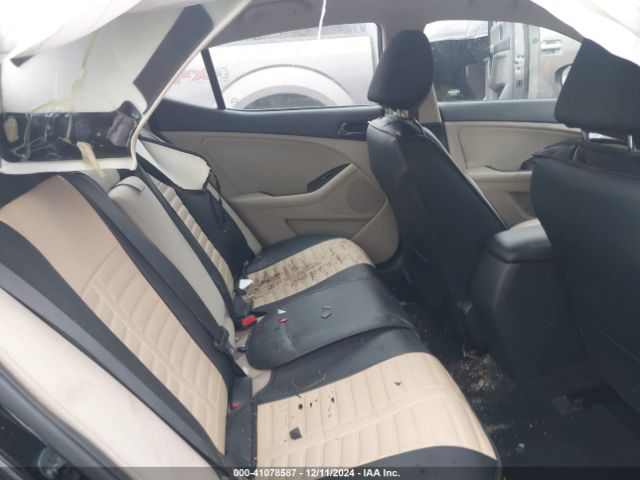 5XXGM4A75FG496135 KIA Optima Lx