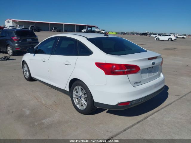 1FADP3F2XGL272626 Ford FOCUS SE