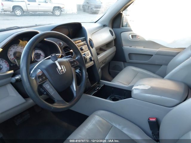 5FNYF3H2XEB013288 Honda PILOT LX