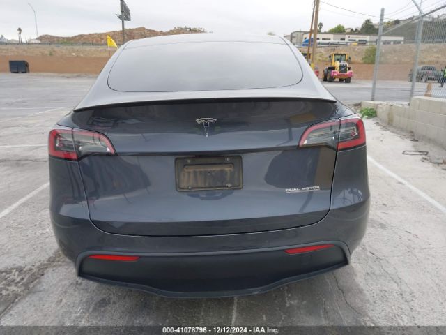 7SAYGDEF4NF406586 Tesla Model Y Performance Dual Motor All-wheel Drive