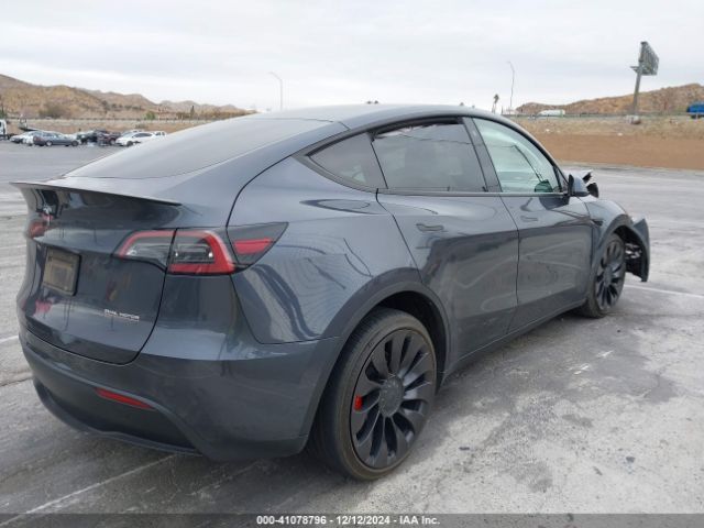 7SAYGDEF4NF406586 Tesla Model Y Performance Dual Motor All-wheel Drive