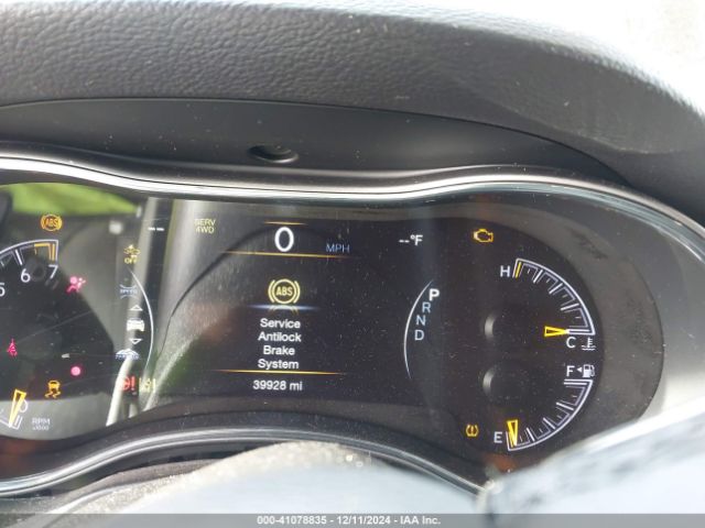 1C4RJFAG0MC687858 Jeep Grand Cherokee Laredo E 4x4