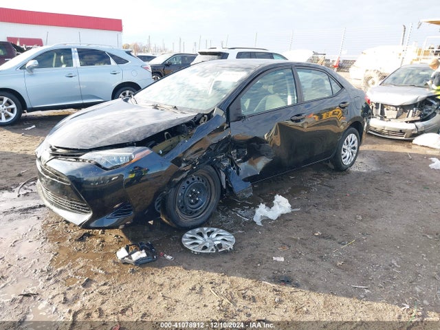 Toyota COROLLA LE 2019 5YFBURHE6KP868174 Image 2