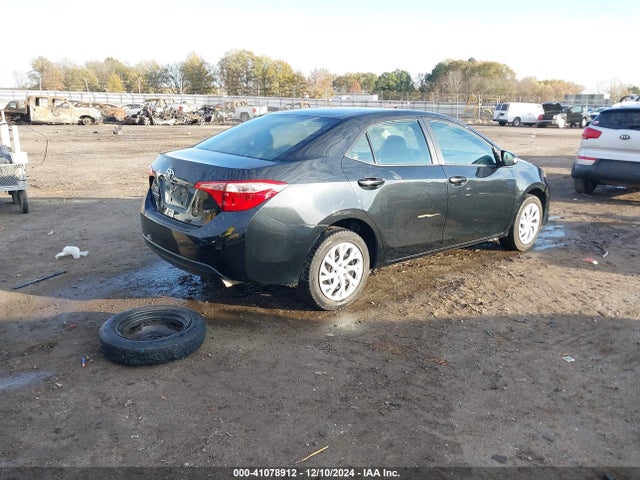 Toyota COROLLA LE 2019 5YFBURHE6KP868174 Image 4