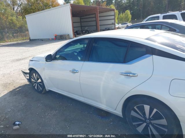 1N4BL4DV9MN415636 Nissan Altima Sv Fwd
