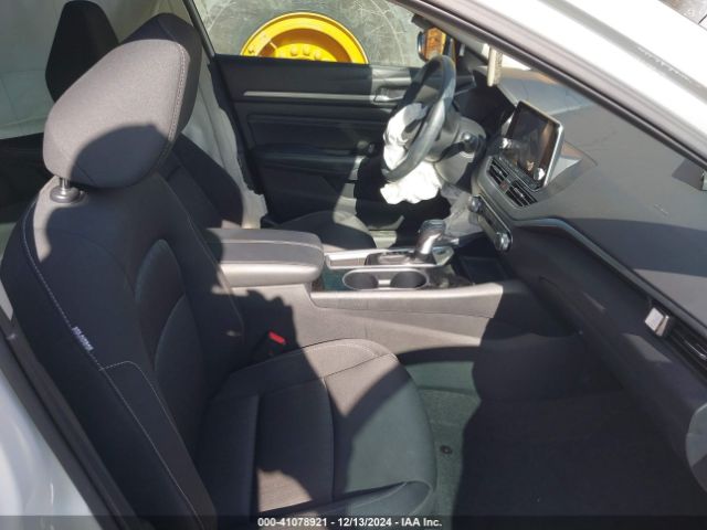 1N4BL4DV9MN415636 Nissan Altima Sv Fwd