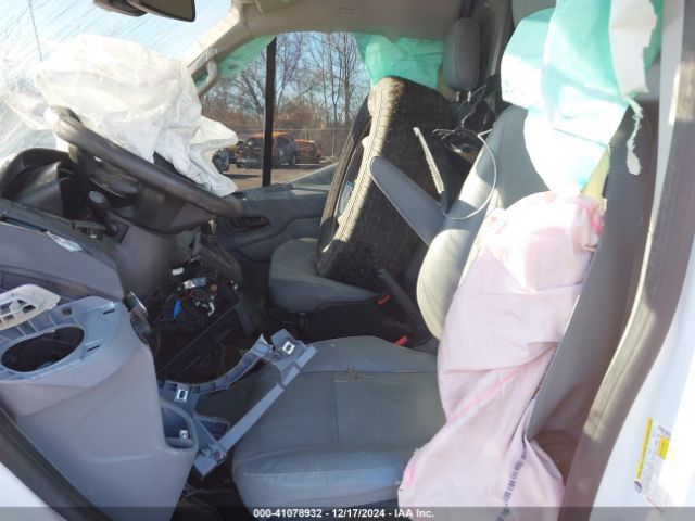 1FTYE1YM5HKA38583 Ford Transit-150