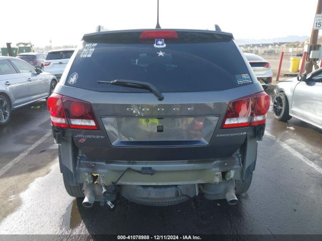 3C4PDDGGXKT708274 Dodge Journey Crossroad Awd