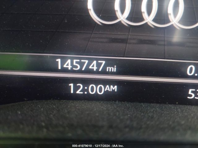 WA1ANAFY0J2003084 Audi Q5 2.0t Premium/2.0t Tech Premium