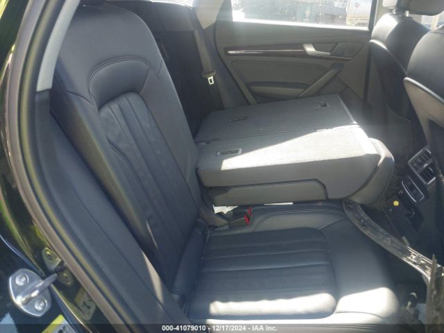WA1ANAFY0J2003084 Audi Q5 2.0t Premium/2.0t Tech Premium