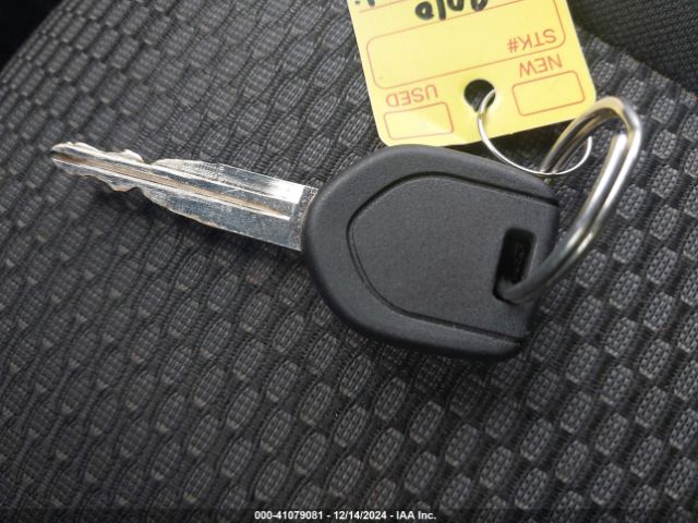 2010 MITSUBISHI ENDEAVOR 4A4JM2AS6AE015863 Photo 10