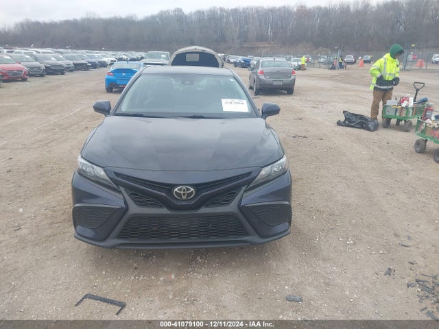 4T1G11AK1MU597624 Toyota CAMRY SE