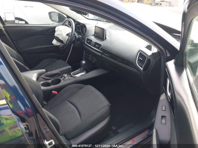 3MZBM1V73FM229073 Mazda Mazda3 I Touring