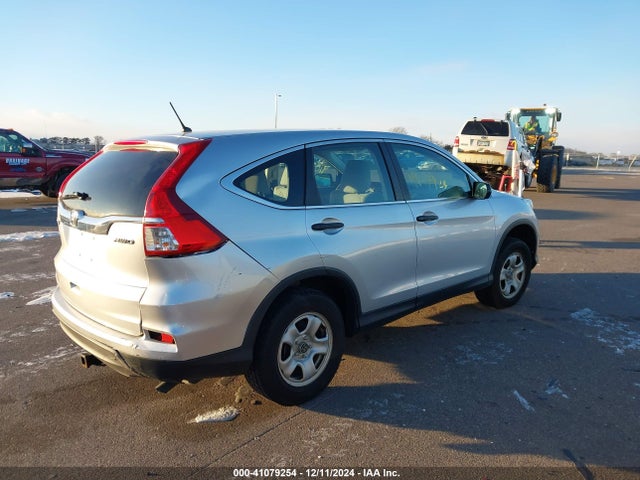 Honda CR-V LX 2015 5J6RM4H38FL011248 Image 4