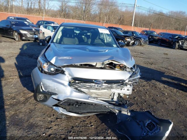JF1GUABC9R8858653 Subaru Impreza Base 5-door