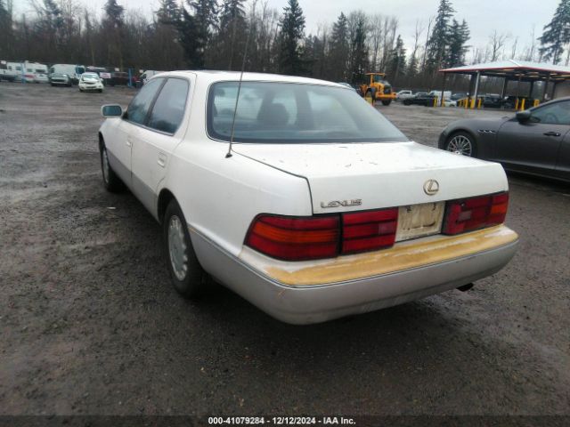 1992 LEXUS LS JT8UF11E9N0103066 Photo 2