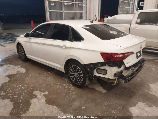 2021 VOLKSWAGEN JETTA 3VWC57BUXMM069818 Photo 2