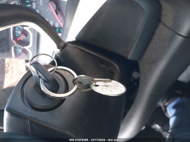Chevrolet Silverado 1500 Ld Lt 2019 2GCRCPEC0K1160736 Image 11