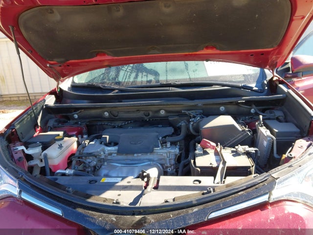 2T3WFREV5JW417631 Toyota Rav4 Adventure/xle