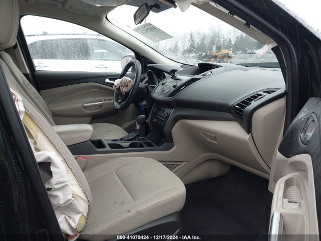 Ford ESCAPE SE 2017 1FMCU9GD3HUC55109 Image 5