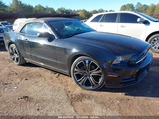 Ford Mustang V6 2014 1ZVBP8EMXE5300165 Image 1